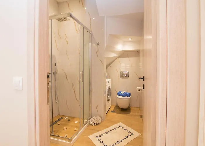 Campiello Luxury Ii